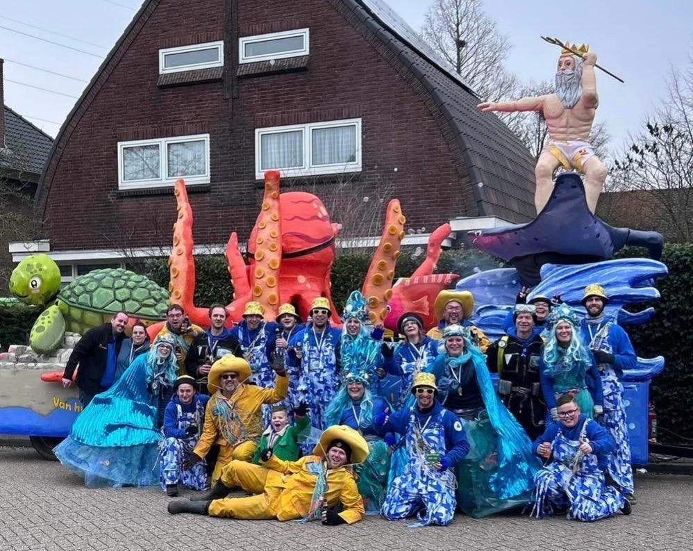 Carnavalspakken thema Onderwaterwereld, Ophalen, Gedragen, Carnaval, Kleding