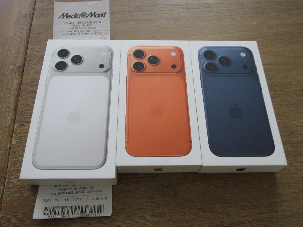 Iphone 17 Pro & PRO MAX (Geseald + Factuur) & Case, Ophalen, Nieuw, Blauw, 256 GB