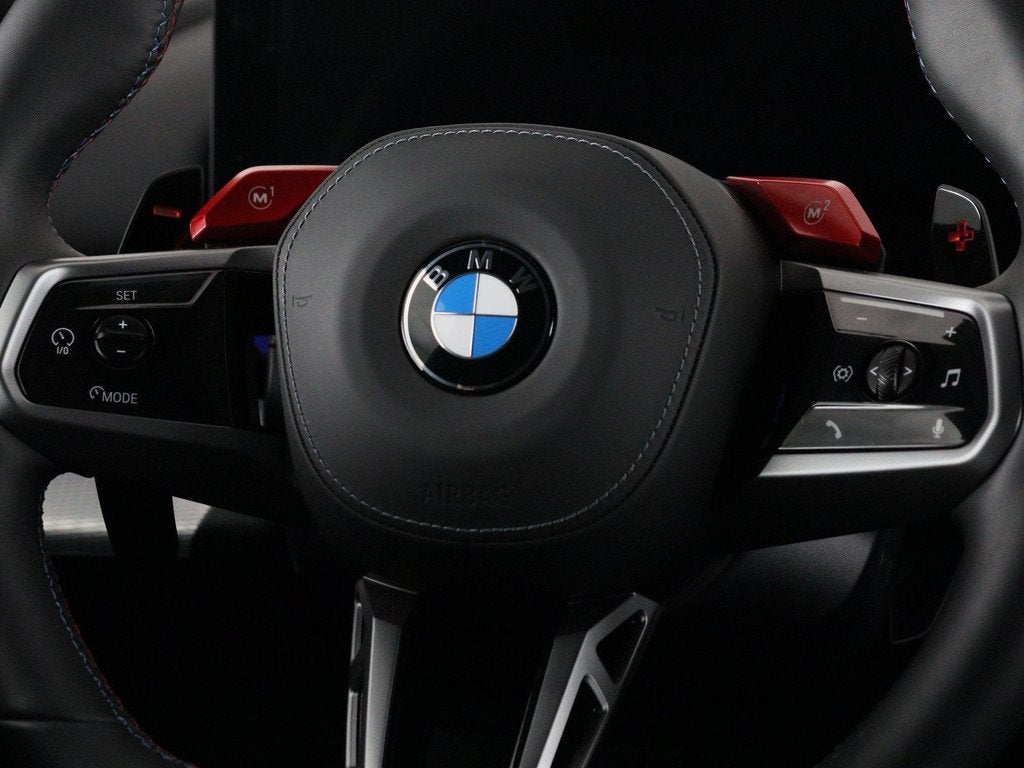 BMW M5 Touring SOH 100% (bj 2025, automaat), Auto's, Automaat, Gebruikt, 4395 cc, Zwart