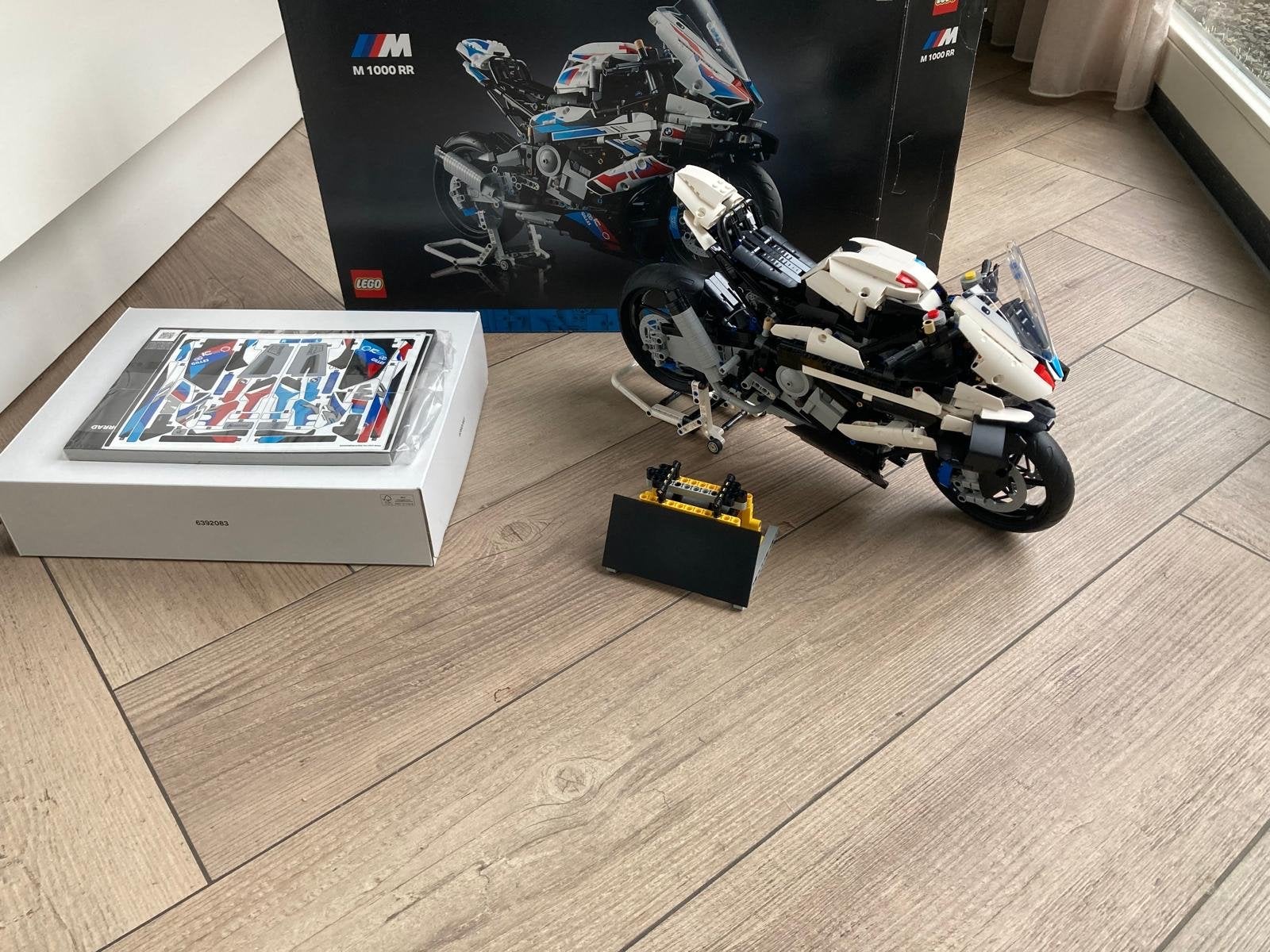 LEGO Technic BMW M 1000 RR 42130 - Zo goed als nieuw, Ophalen of Verzenden, Zo goed als nieuw