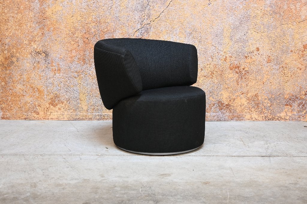 Als NIEUW! zwarte stoffen Rolf Benz 684 design draaifauteuil, Leolux, Leolux, 75 tot 100 cm, Ophalen of Verzenden