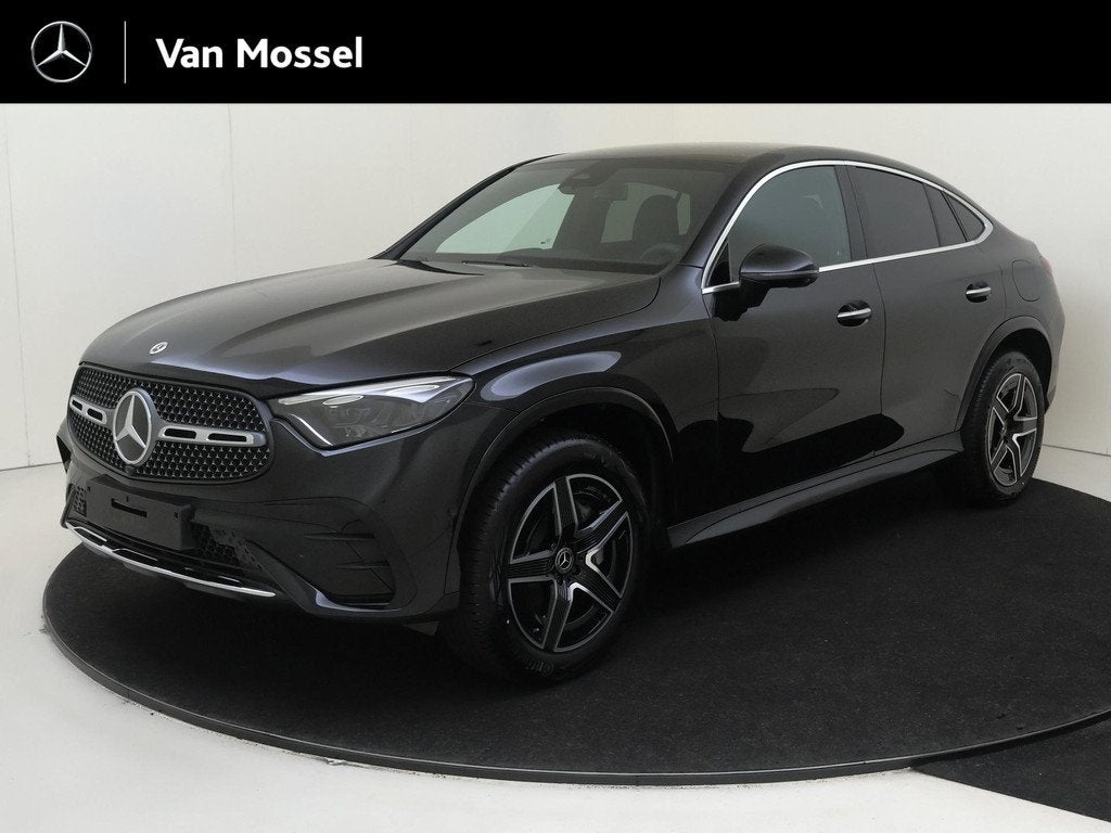 Mercedes-Benz GLC-klasse Coupé 300e 4MATIC Business Solutio, Auto's, Mercedes-Benz, Automaat, 4 cilinders, Zwart, Plug-in hybride