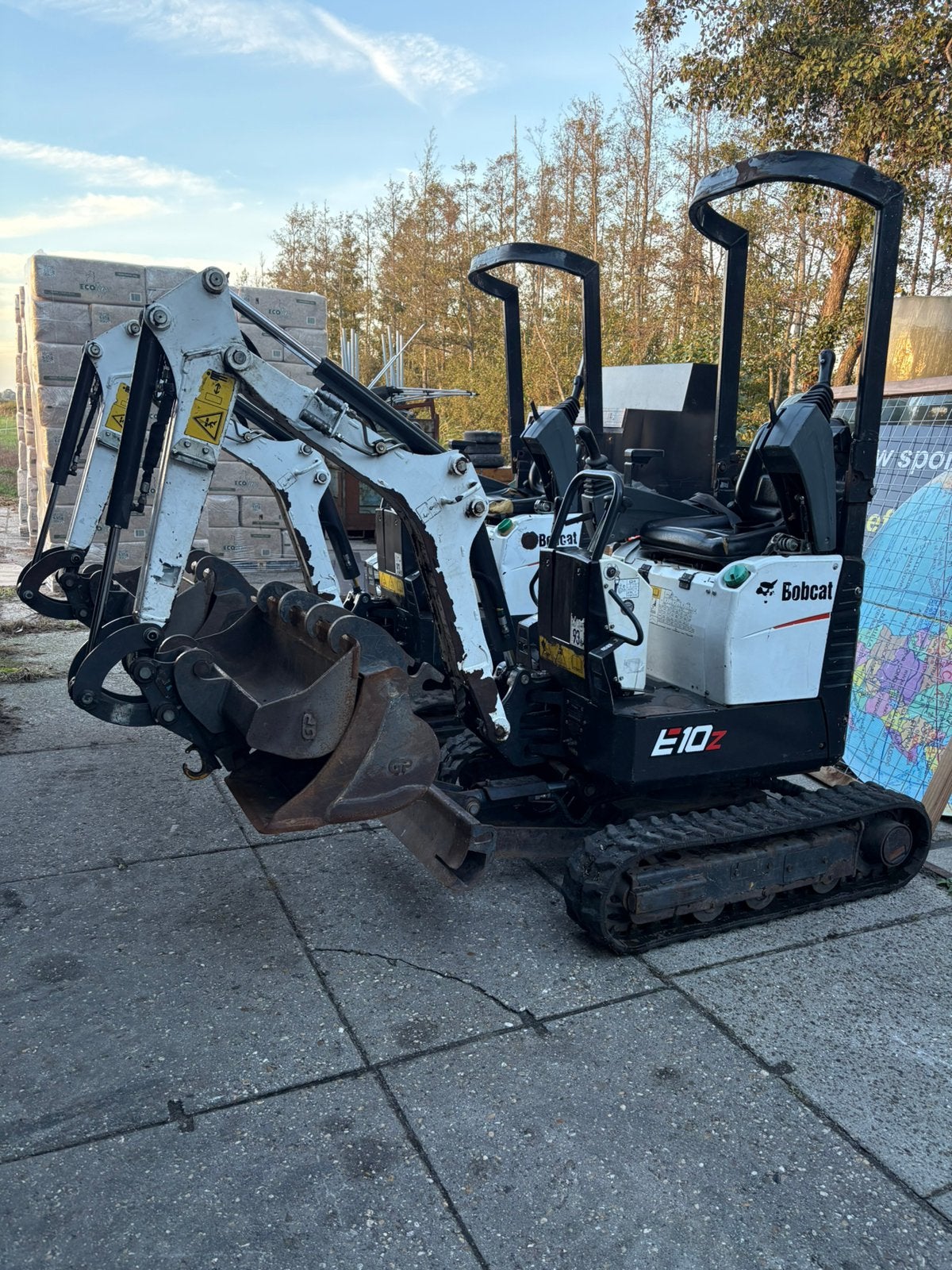 Bobcat e10z bj 2022 minikraan graafmachine 2stuks!, Ophalen, Graafmachine
