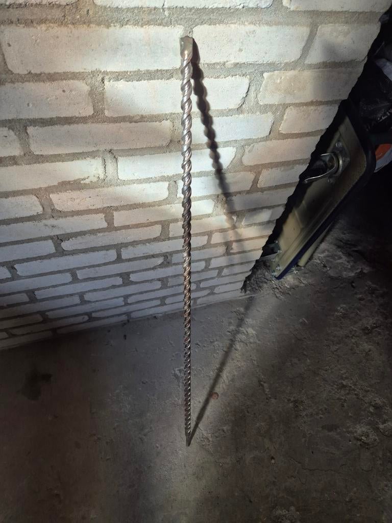 18mm boor van 1 meter lang, Doe-het-zelf en Verbouw, Gereedschap | Freesmachines, Ophalen, Zo goed als nieuw, Elektrisch