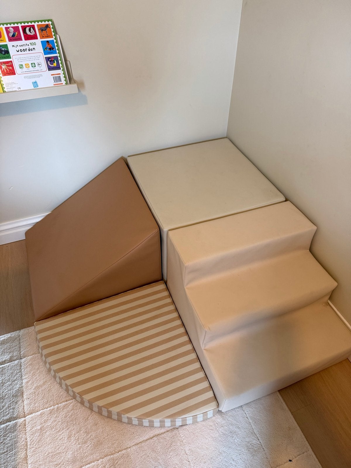 Henvae Ascend Set foam Beige Glijbaan - Zo goed als nieuw, Ophalen, Zo goed als nieuw, Overige typen