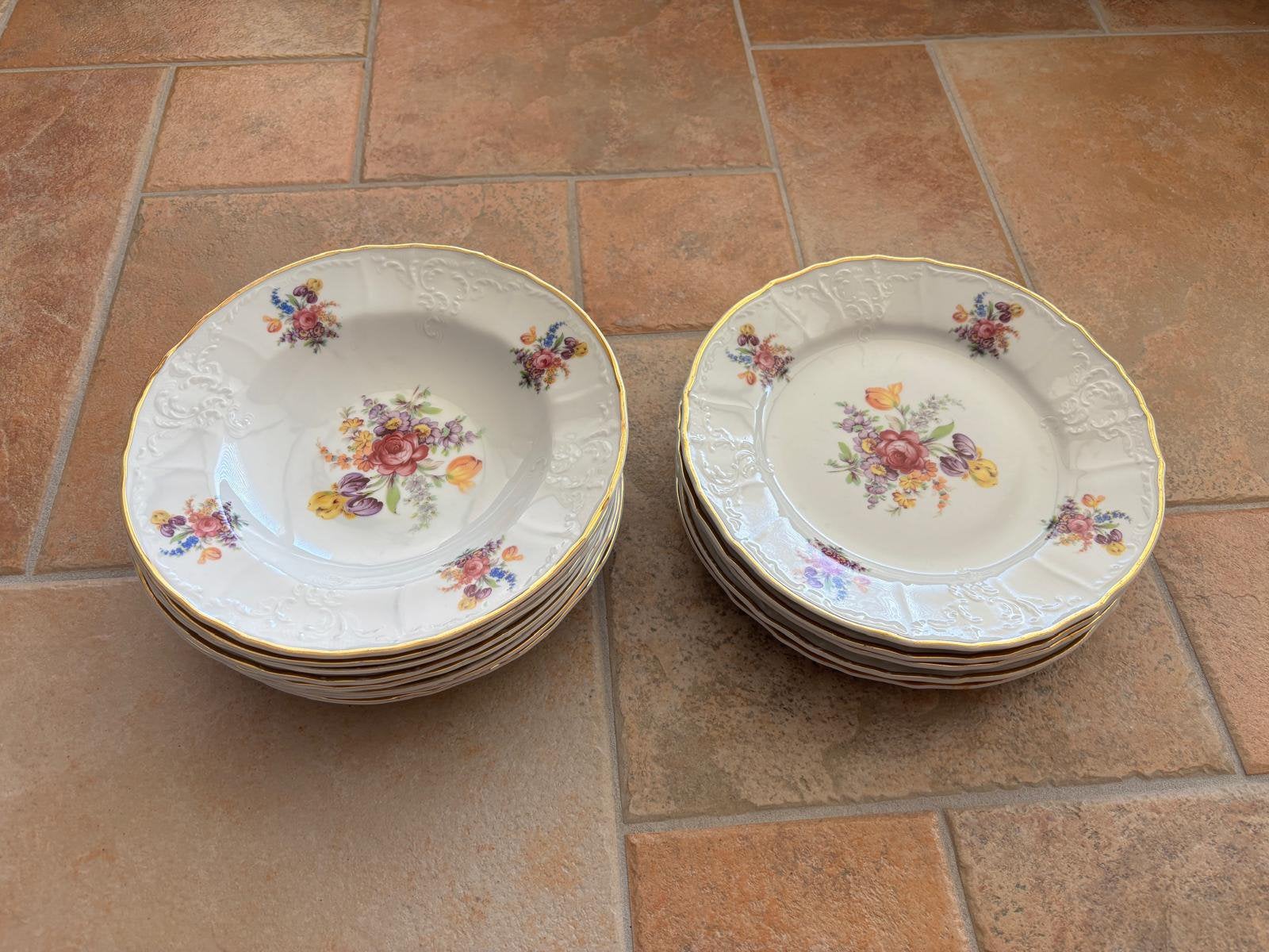 Servies Bernadotte, Ophalen