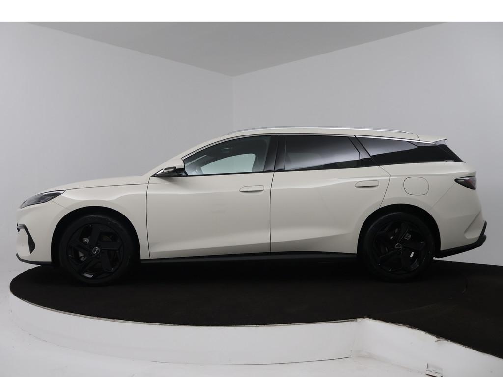 BYD SEAL 6 Touring 1.5 DM-i Comfort | Inclusief € 4000,- A, Auto's, BYD, Automatische klimaatregeling, 1498 cc, Zwart, 4 cilinders