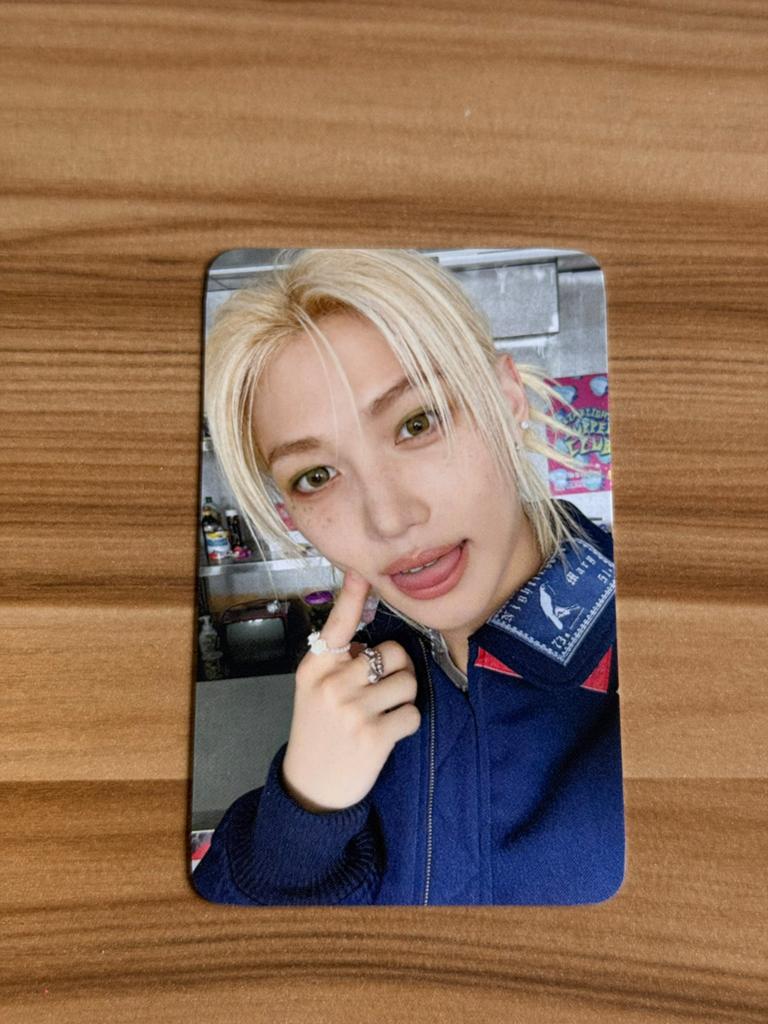 Stray Kids Felix photo card starlight supper club, Ophalen of Verzenden, Zo goed als nieuw, Foto of Kaart
