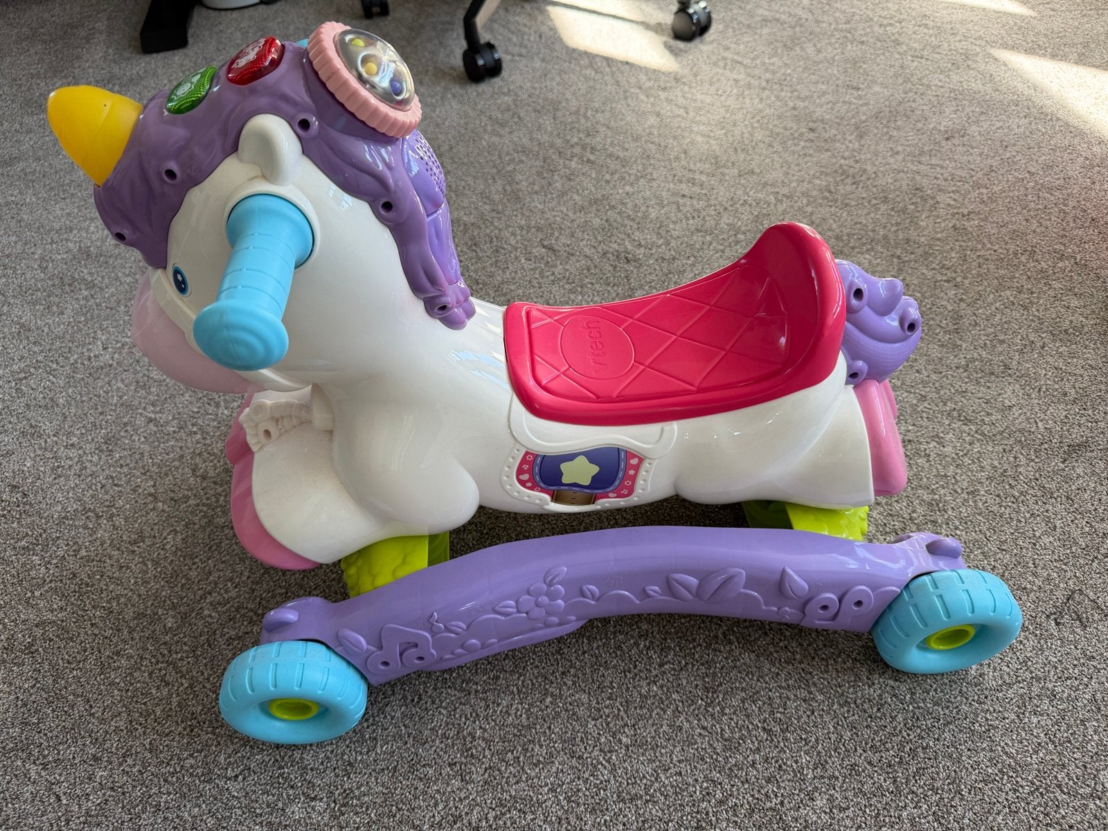 VTech Eenhoorn 3-in-1 Groei Mee Speelgoed, Ophalen, Zo goed als nieuw, Overige typen, Met licht
