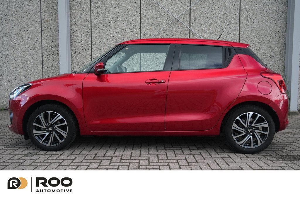Suzuki Swift 1.2 Style Smart Hybrid Camera, Cruise,Trekhaak,, Auto's, 83 pk, Gebruikt, 4 cilinders, 400 kg