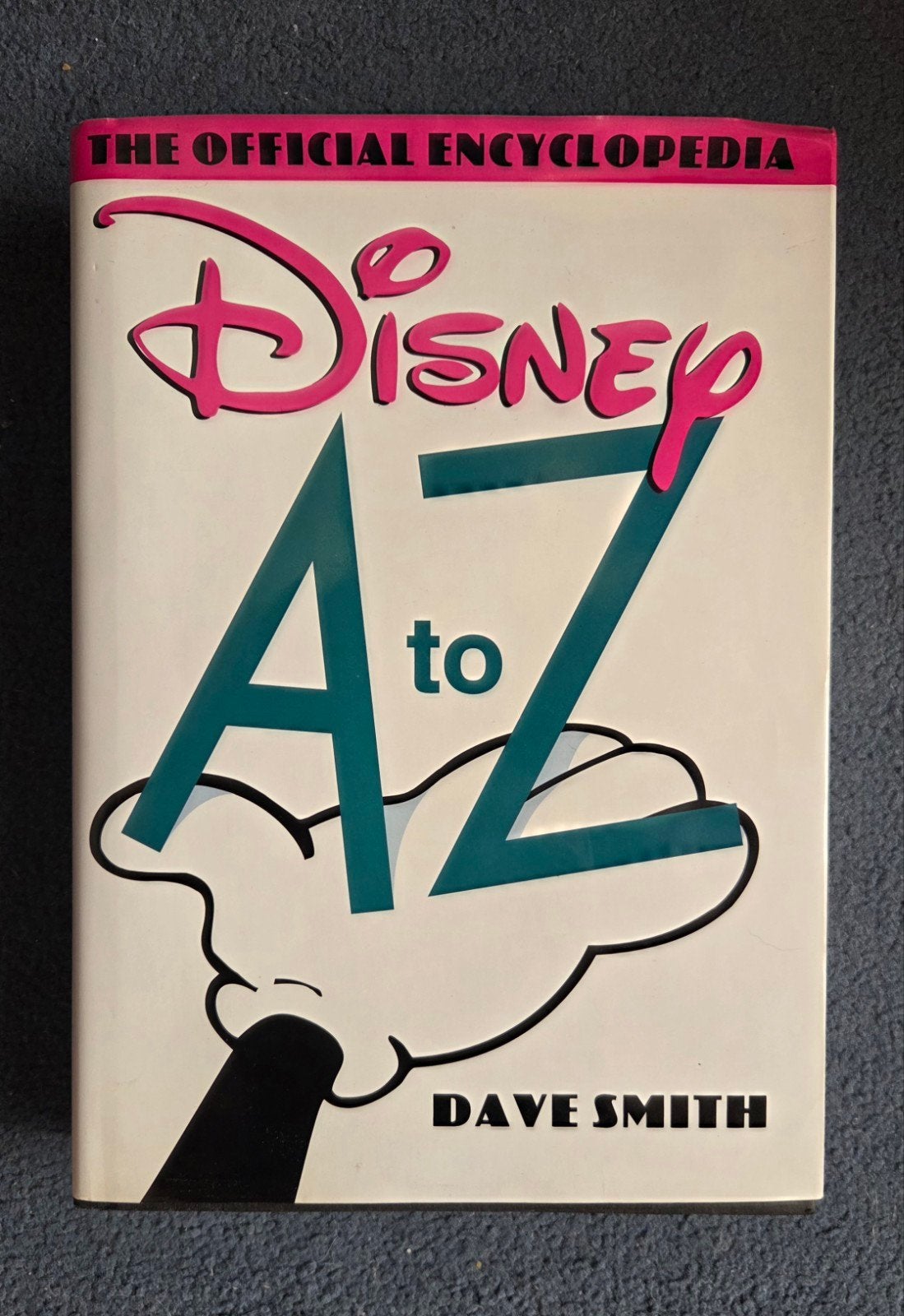 Disney A to Z boek - The Official Encyclopedia, Ophalen of Verzenden, Zo goed als nieuw