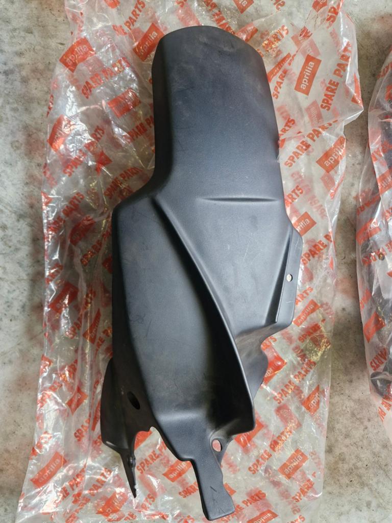 Aprilia SR50 spatbord origineel ditech, Verzenden, Nieuw, Kap