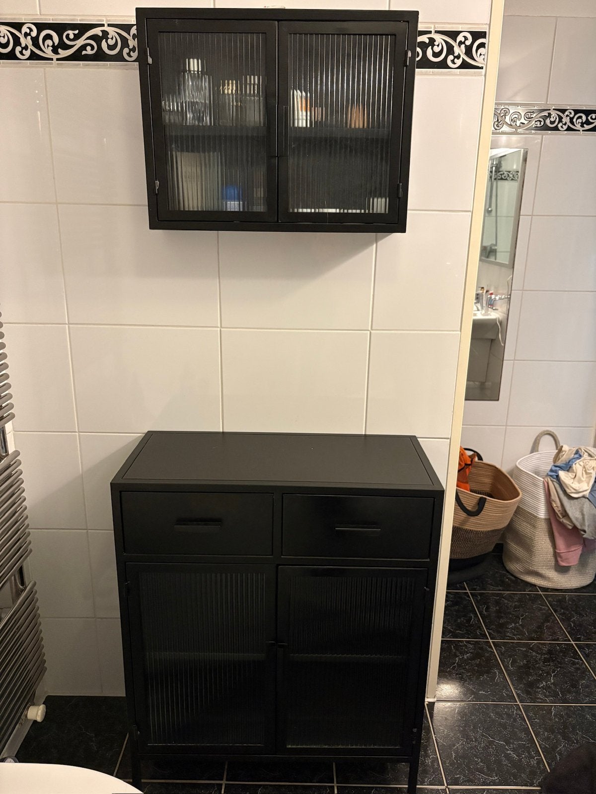 Metalen zwart kastje(s) staand en hangend: 75x90x35, Ophalen, Zo goed als nieuw