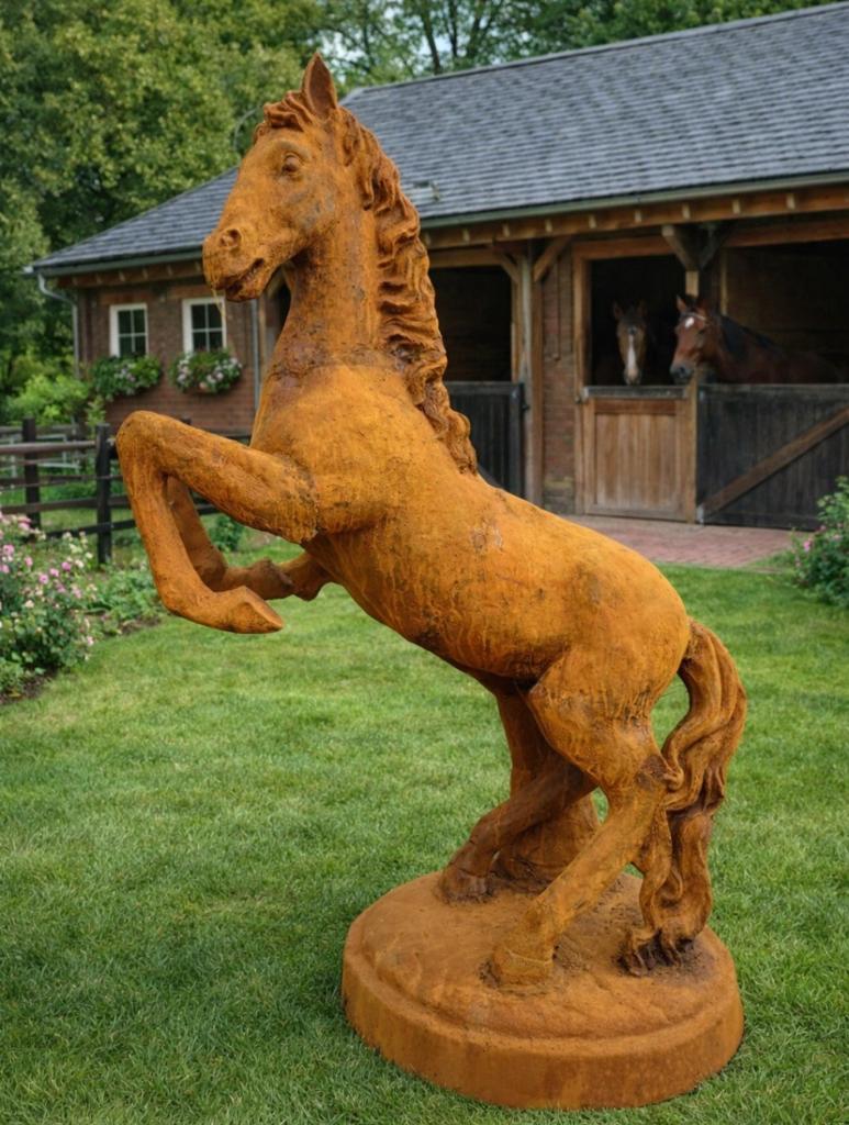 Paardenbeelden en decoratie, Tuin en Terras, Ophalen, Nieuw