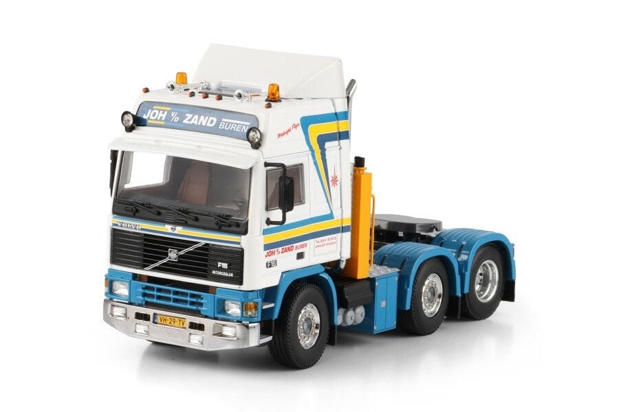 WSI  VOLVO F16  GLOBETROTTER 6X2 TWIN STEER  JOH V/D/ ZAND, Hobby en Vrije tijd, Modelauto's | 1:50, Ophalen of Verzenden, Nieuw
