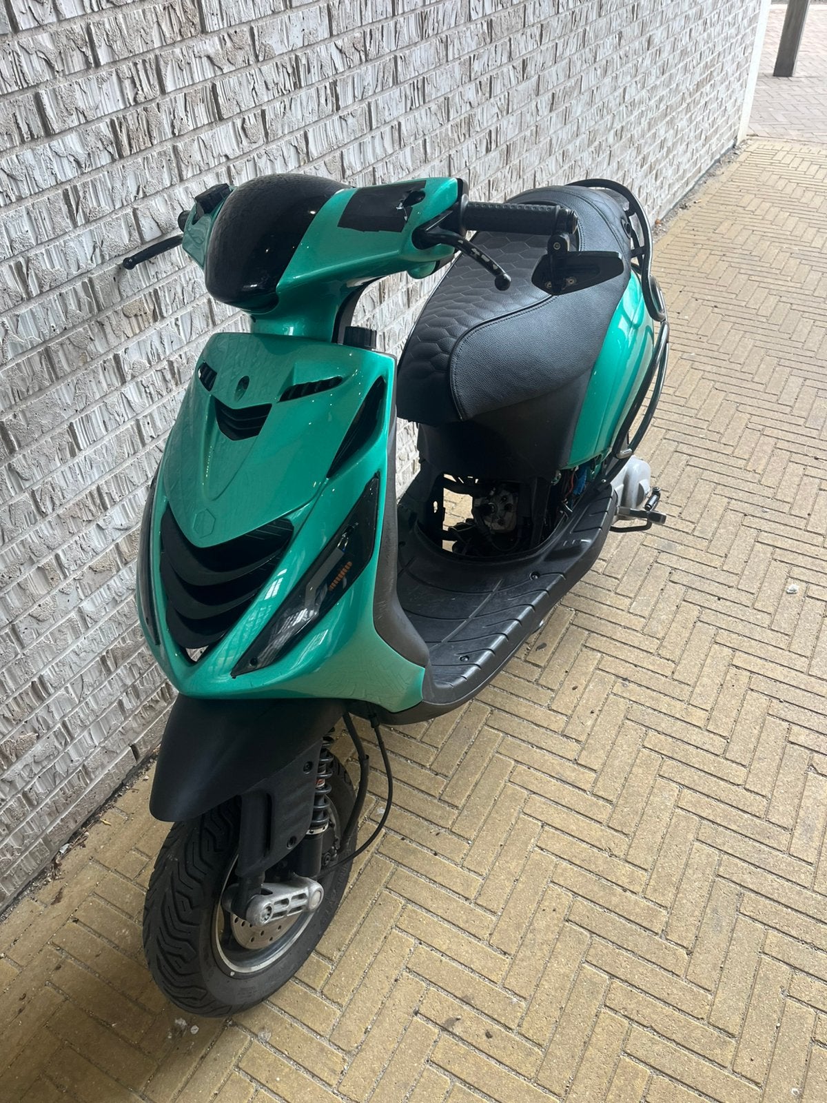 Piaggio zip brom H2o 2t sp 70cc origineel, Ophalen of Verzenden, Zo goed als nieuw, Tweetakt, Zip