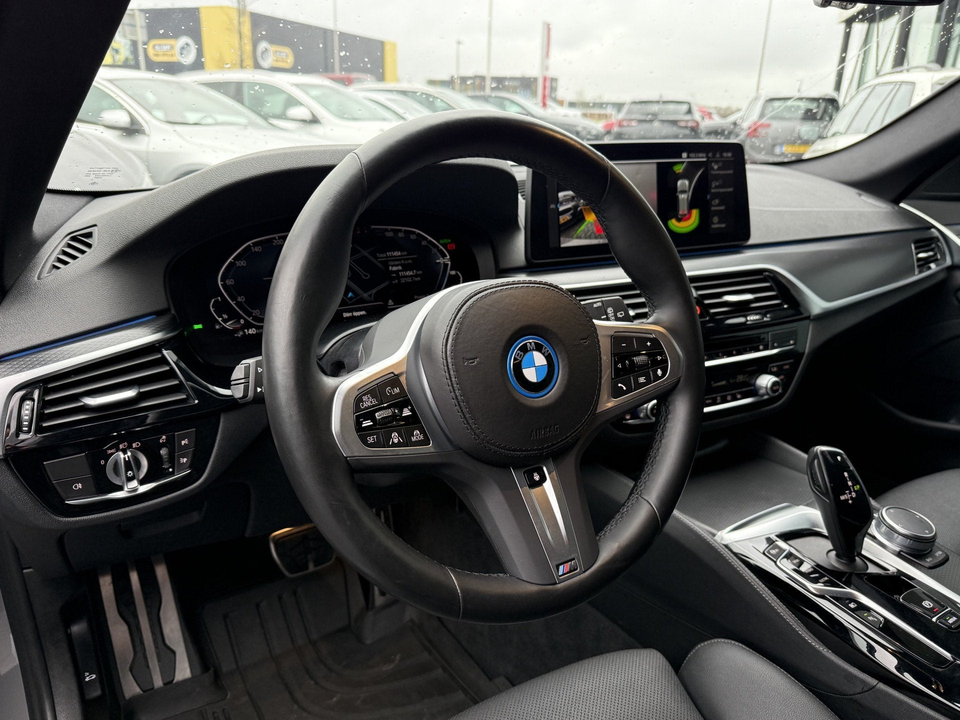 BMW 5 Serie Touring BWJ 2022 530e xDrive 293 PK High Executi, 1998 cc, 1935 kg, Gebruikt, 4 cilinders