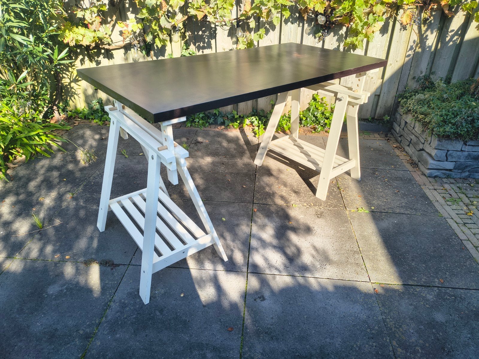 Bureau met schragen - Ideaal voor thuiswerkplek, Huis en Inrichting, Gebruikt, 100 tot 150 cm, Modern, Functioneel, Ophalen of Verzenden