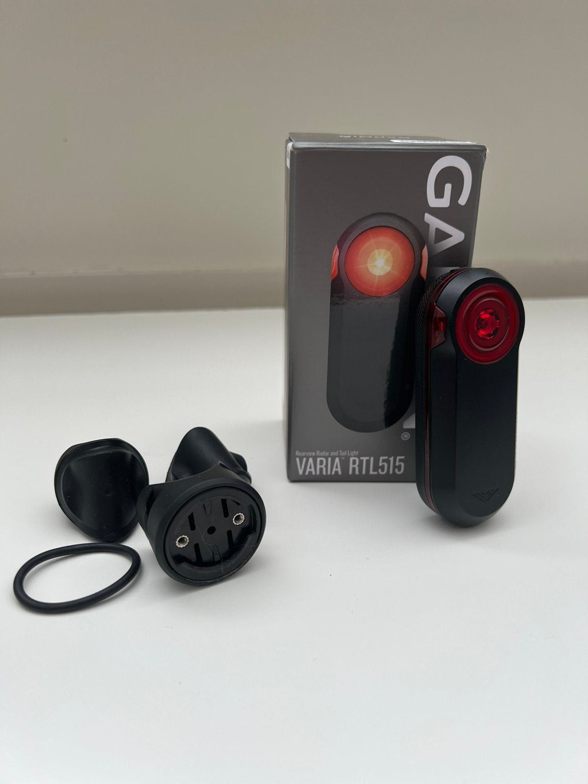 Garmin Varia RTL515 – Zo goed als nieuw | Compleet in doos, Ophalen of Verzenden, Zo goed als nieuw, Accu