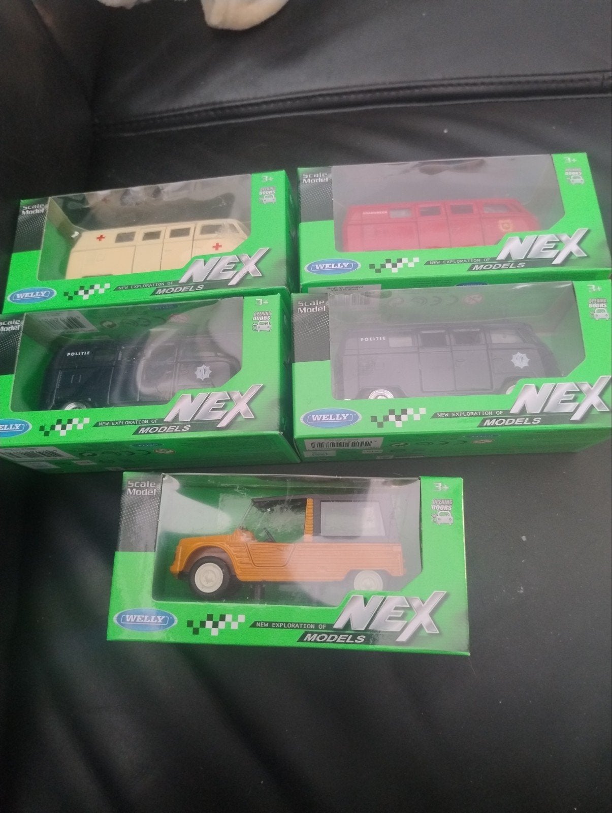 🔴 4 Volkswagen busjes 1 Citroen Mahari Welly Nex, Hobby en Vrije tijd, Ophalen of Verzenden, Nieuw, Auto, Overige merken