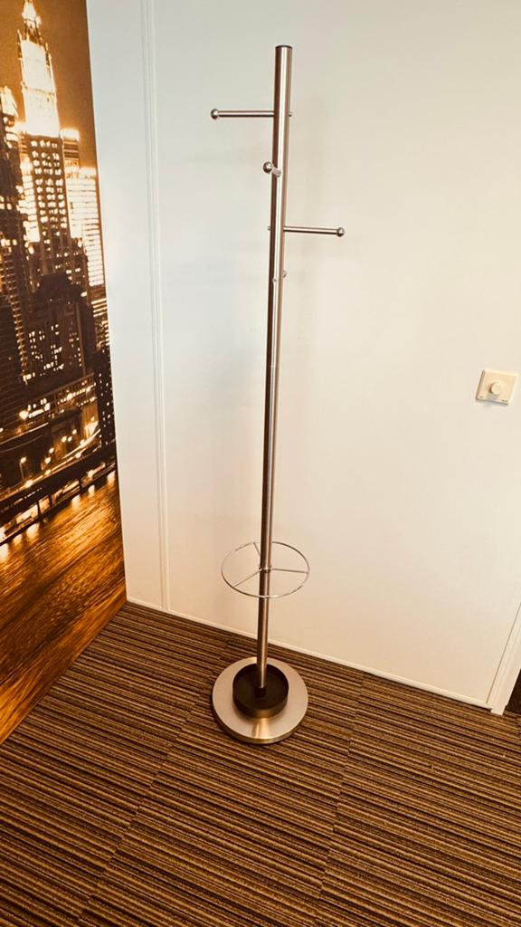 RVS kapstok met paraplu houder, Huis en Inrichting, Woonaccessoires | Kapstokken, Zo goed als nieuw, Minder dan 100 cm, Metaal