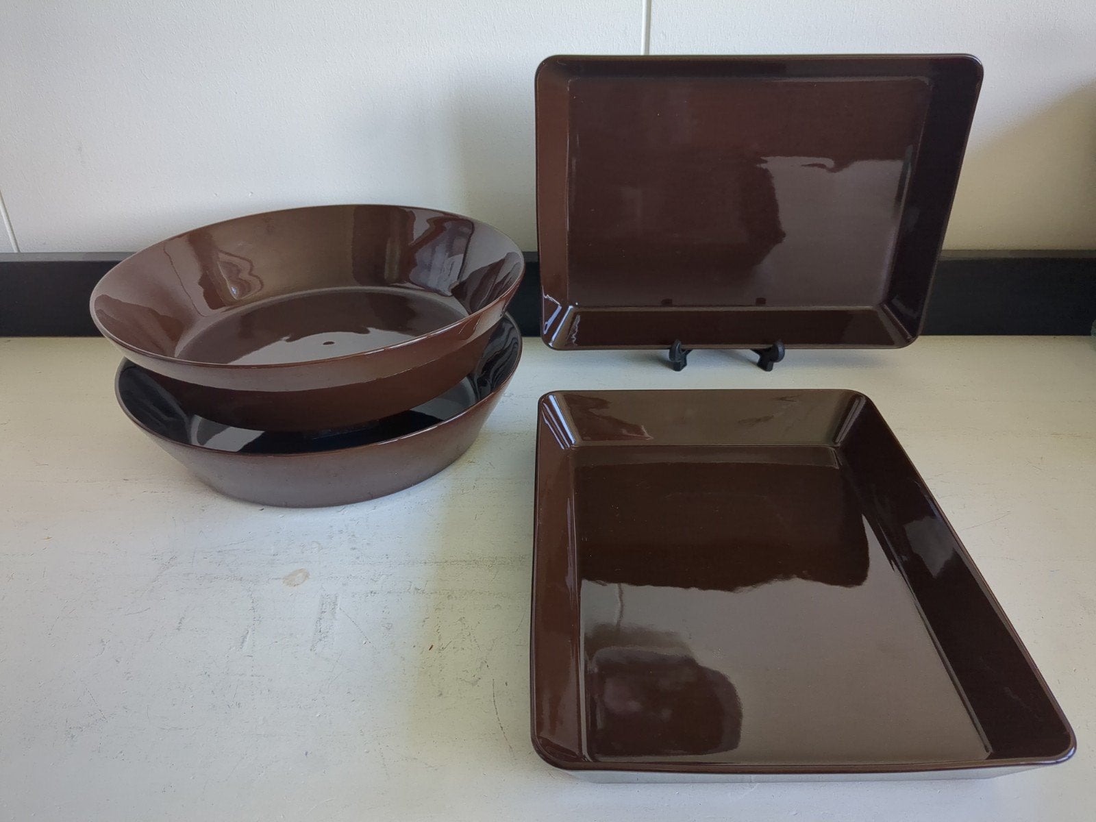 iittala Teema bruin schaal, Huis en Inrichting, Keuken | Servies, Gebruikt, Ophalen of Verzenden, Schaal of Schalen, Overige stijlen