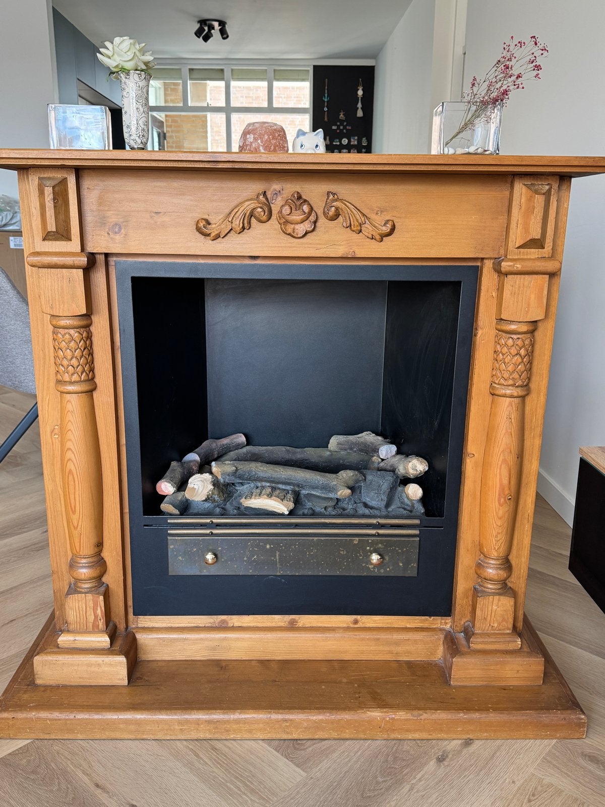 Solid Wood Bioethanol Fireplace – Traditional Mantel Style, Ophalen of Verzenden, Gebruikt, Vrijstaande haard, Gashaard