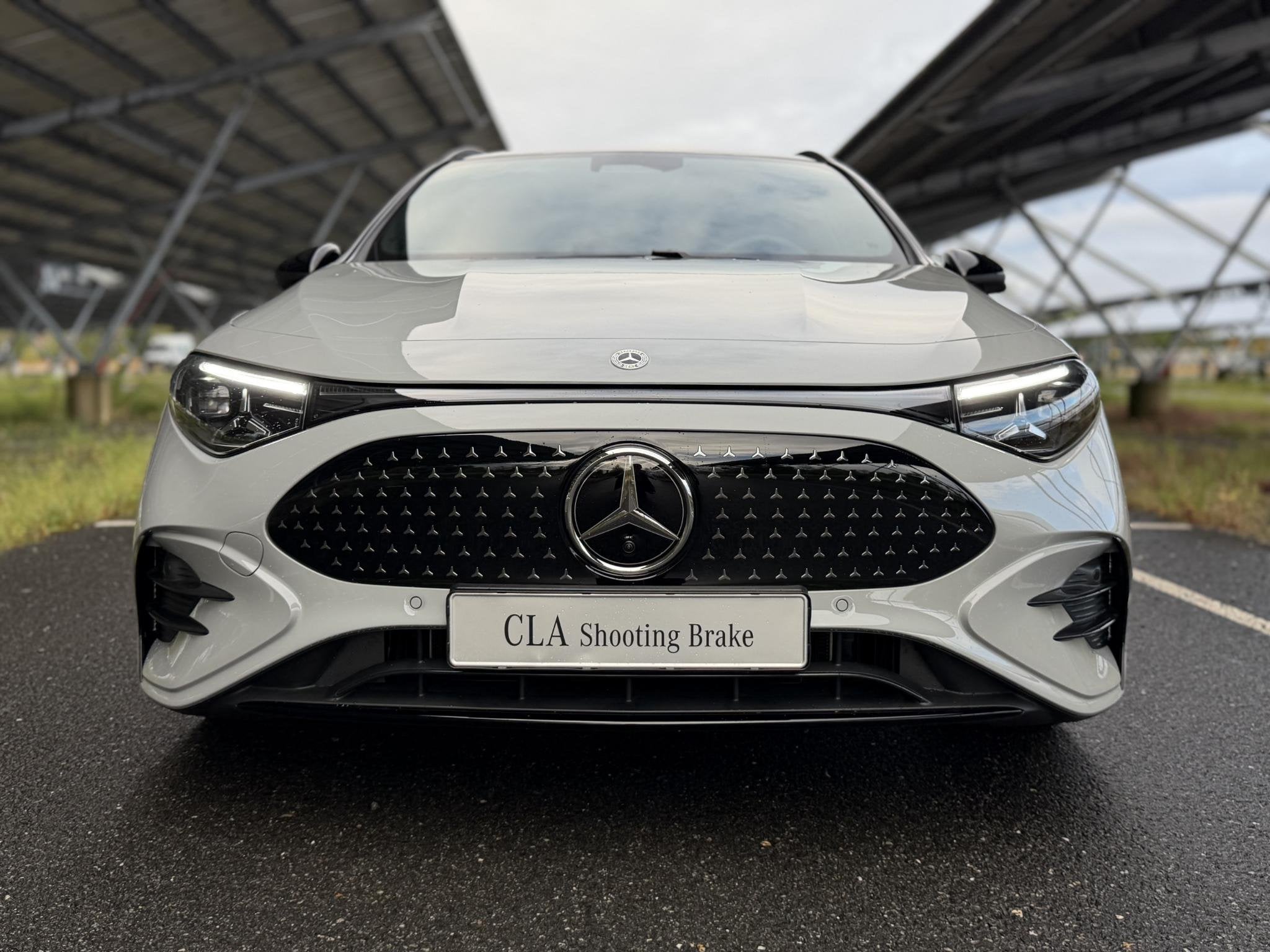 Mercedes-Benz CLA-klasse Shooting Brake 250+ Business Soluti, Auto's, Achterwielaandrijving, Zwart, Nieuw, Zilver of Grijs