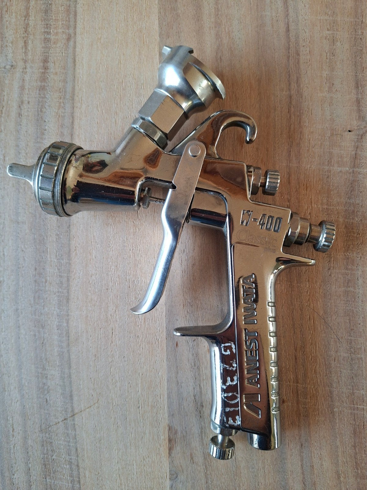 Anest Iwata W-400 Verfspuit - Zo goed als nieuw, Ophalen of Verzenden, Gebruikt