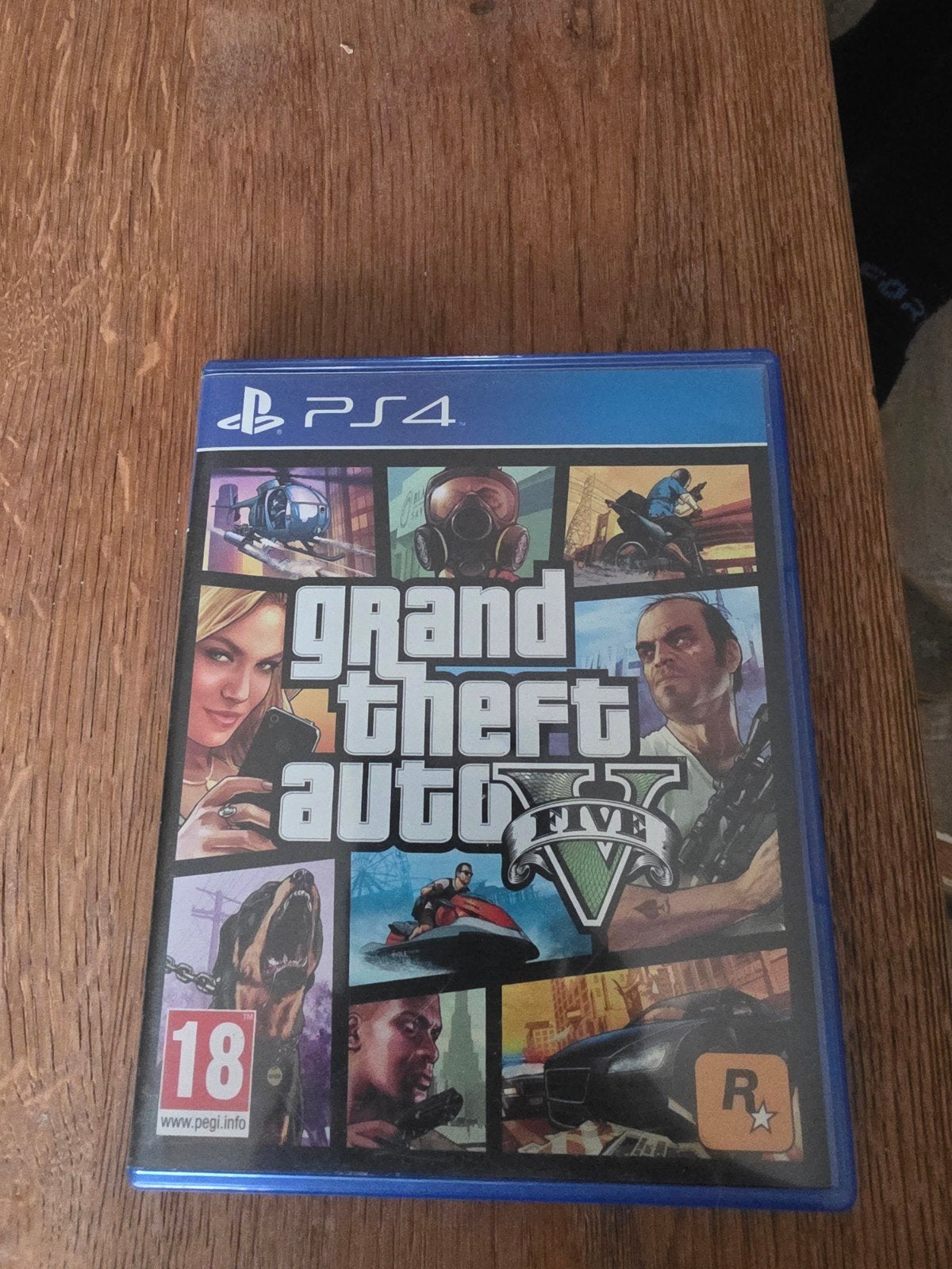 Grand Theft Auto V (GTA V) voor PlayStation 4 (PS4), Spelcomputers en Games, Games | Sony PlayStation 4, Avontuur en Actie, Online