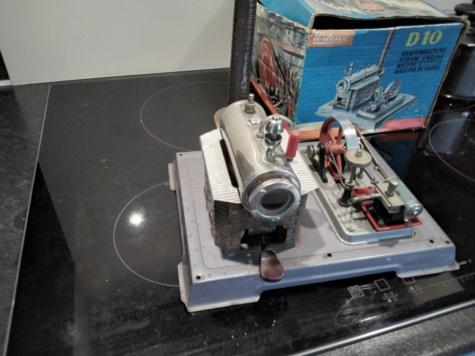 Wilesco D10 Stoommachine in originele doos, Ophalen of Verzenden, Zo goed als nieuw, Groter dan 1:32