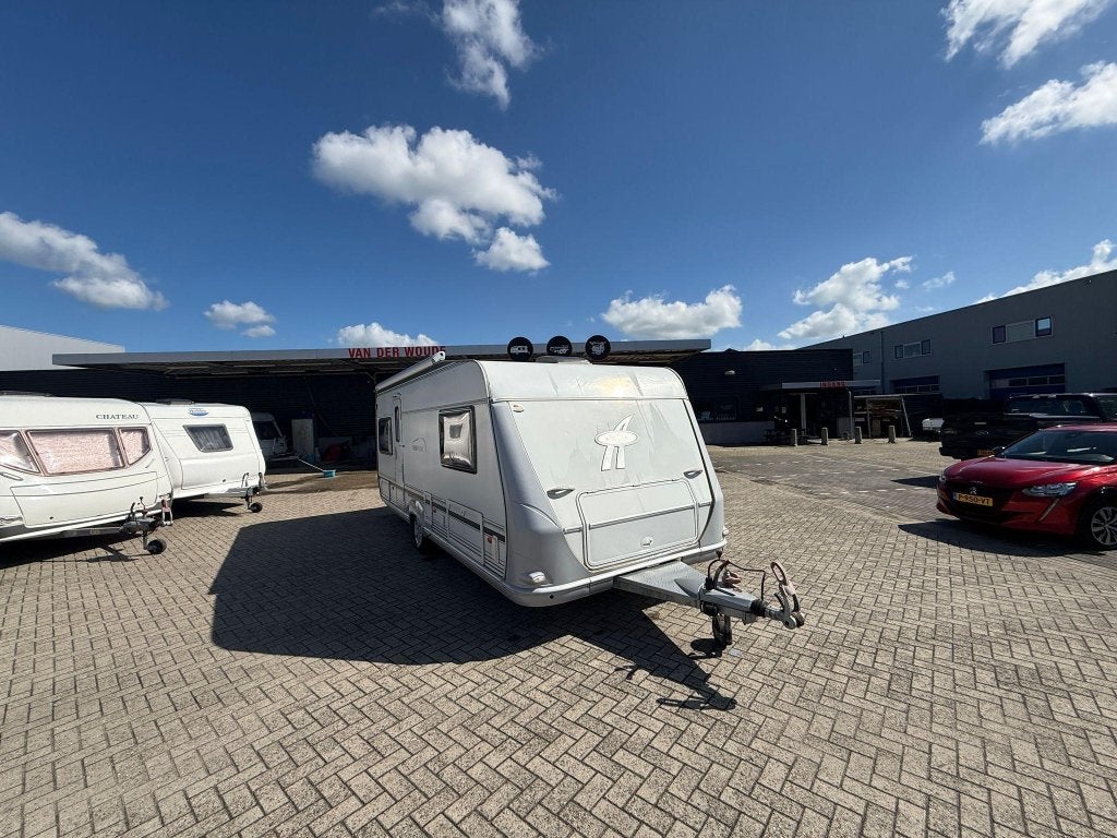 LMC Dominant 550 E Enkele bedden, Mover Trum, Caravans en Kamperen, Caravans, Rondzit, Bedrijf, Kachel, 5 tot 6 meter