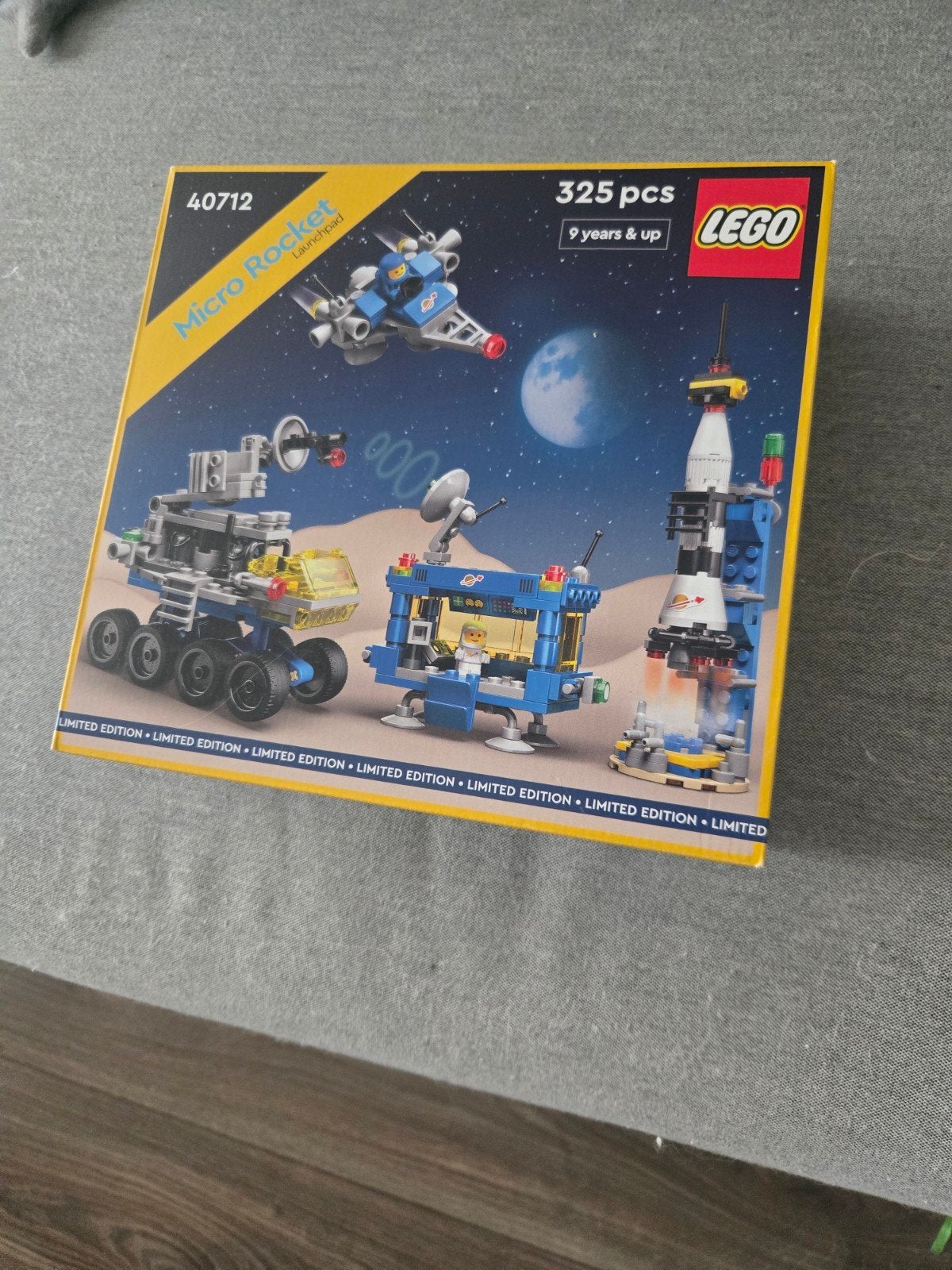 LEGO Micro Rocket Launchpad 40712 - Limited Edition, Ophalen, Zo goed als nieuw