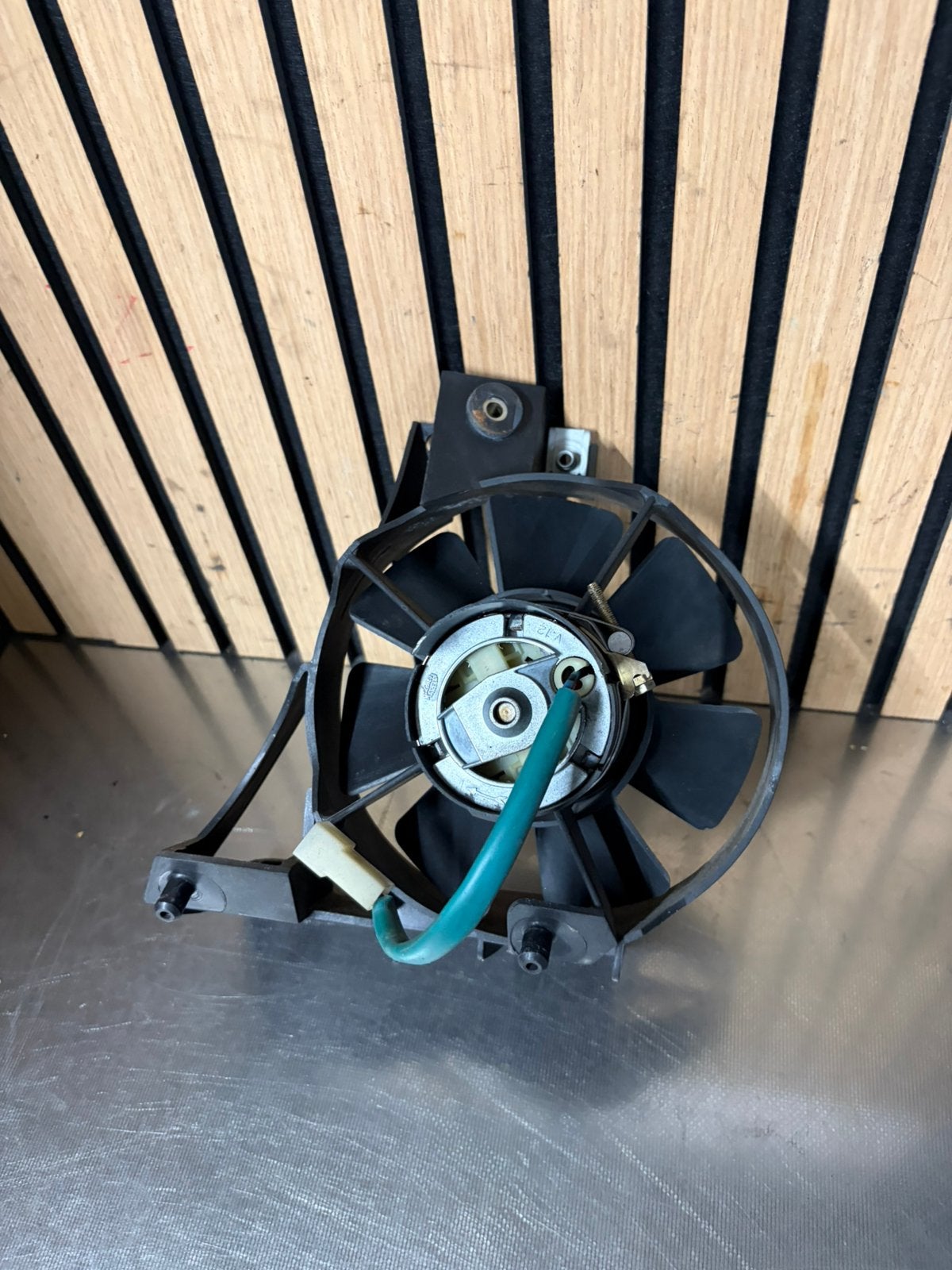 piaggio hexagon radiateur ventilator, Ophalen