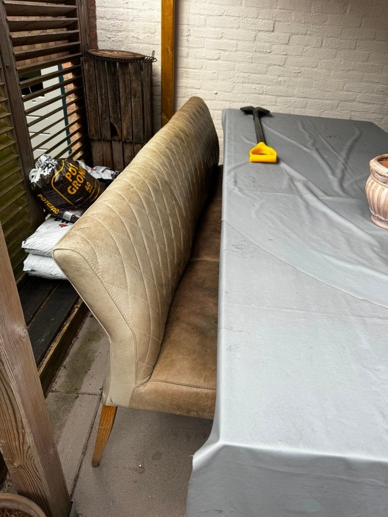 Eetkamerstoelen en bank, Ophalen, Gebruikt, Bruin, Vijf, Zes of meer stoelen