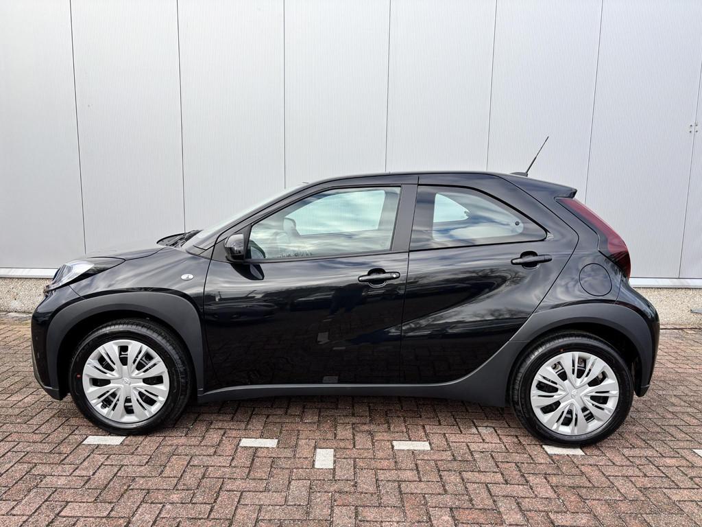 Toyota Aygo X 1.0 VVT-i MT Play,Apple Carplay Android Auto A, Stof, Gebruikt, 920 kg, 4 stoelen