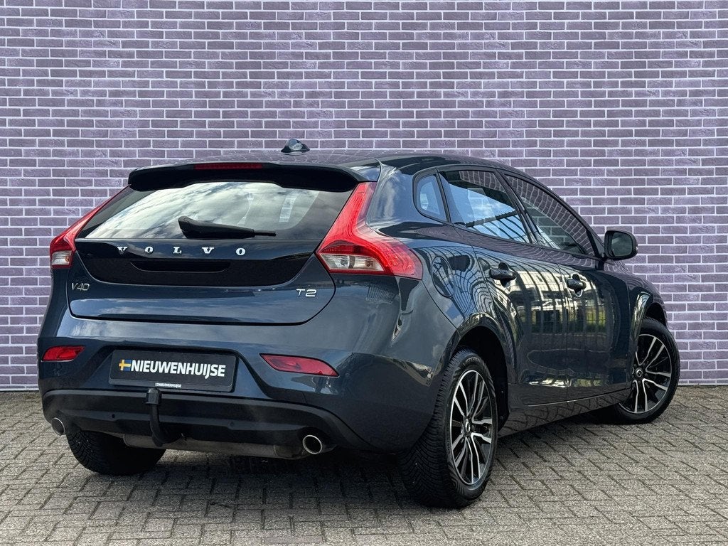 Volvo V40 2.0 T2 Nordic+ | Trekhaak | Standkachel | Volvo on, Voorwielaandrijving, Gebruikt, Euro 6, 4 cilinders