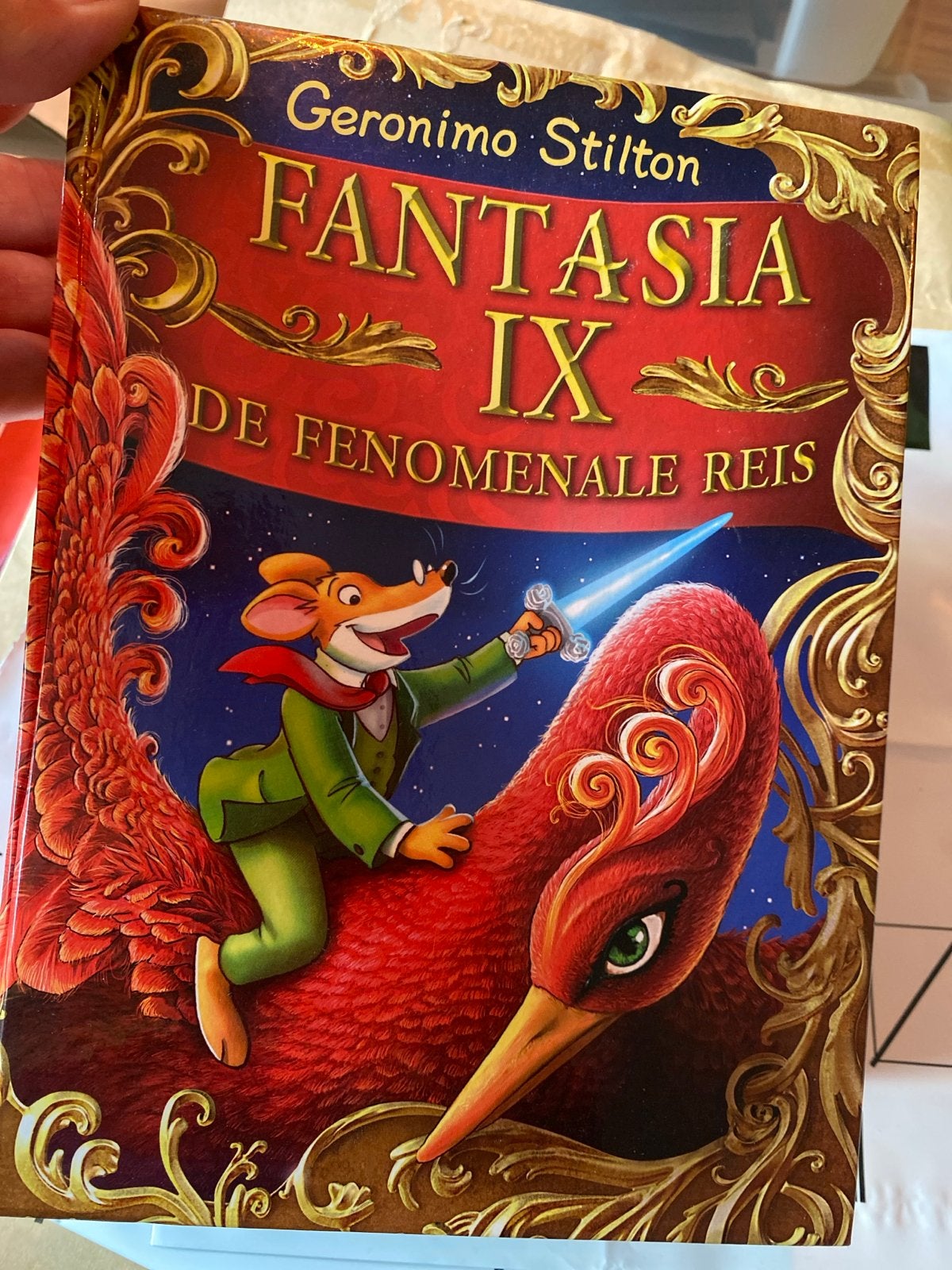 Geronimo Stilton Fantasia IX: De Fenomenale Reis, Ophalen of Verzenden, Zo goed als nieuw, Fictie algemeen
