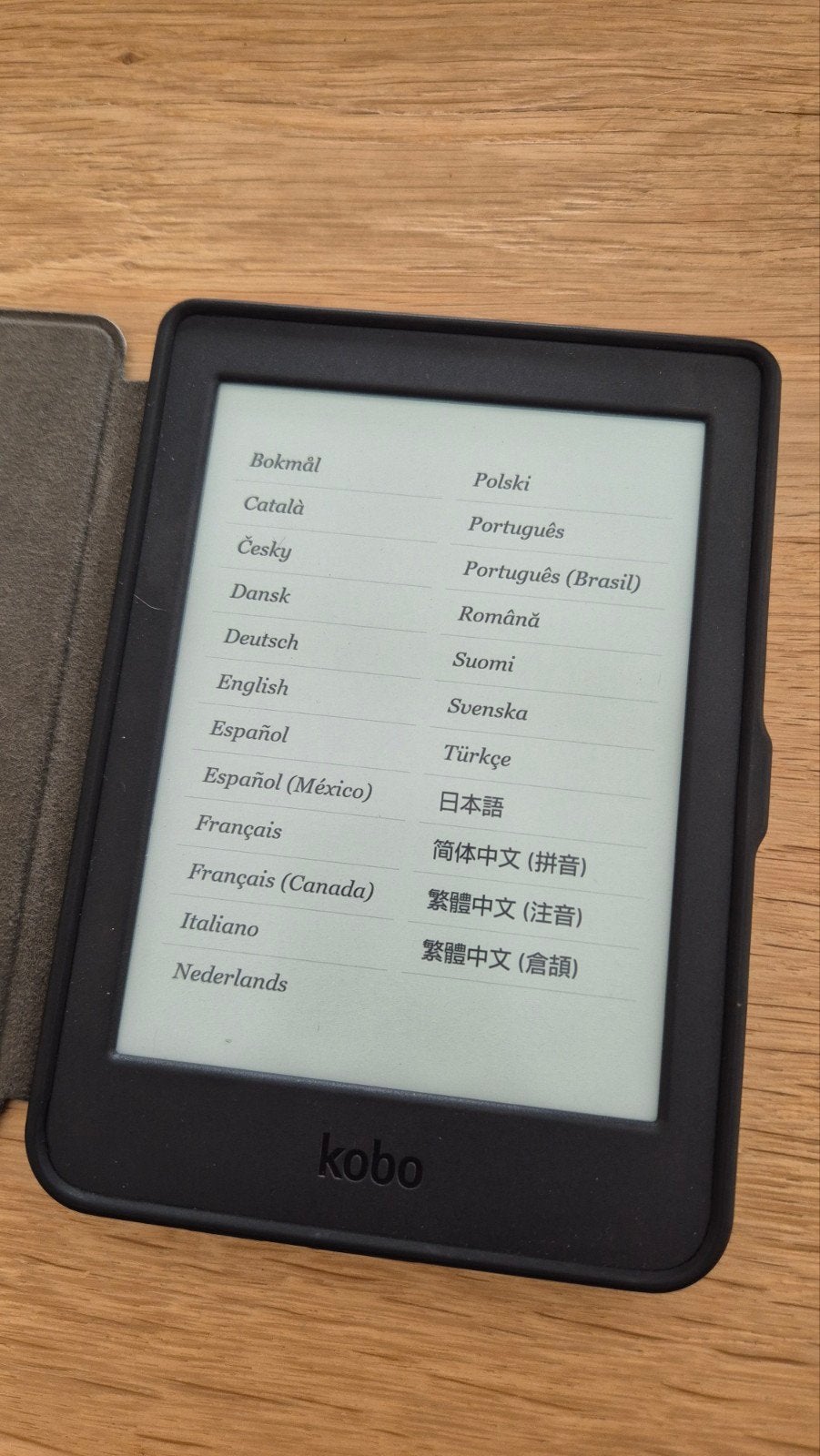 Kobo Nia 6 inch, Computers en Software, E-readers, Ophalen of Verzenden, Zo goed als nieuw, 6 inch of minder, Kobo nia