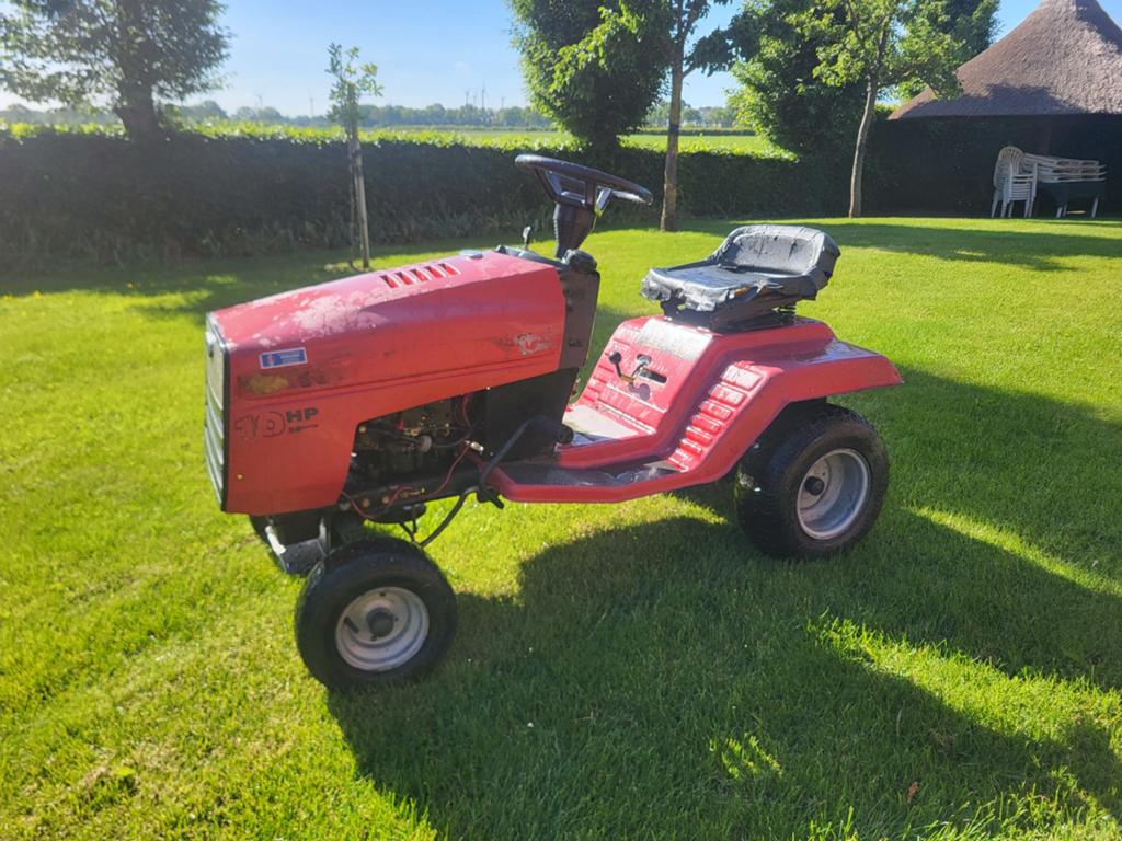 Yard Pro 10HP Zitmaaier - Krachtige Benzine Grasmaaier, Tuin en Terras, Ophalen, Cirkelmaaier, Gebruikt, Yard Pro
