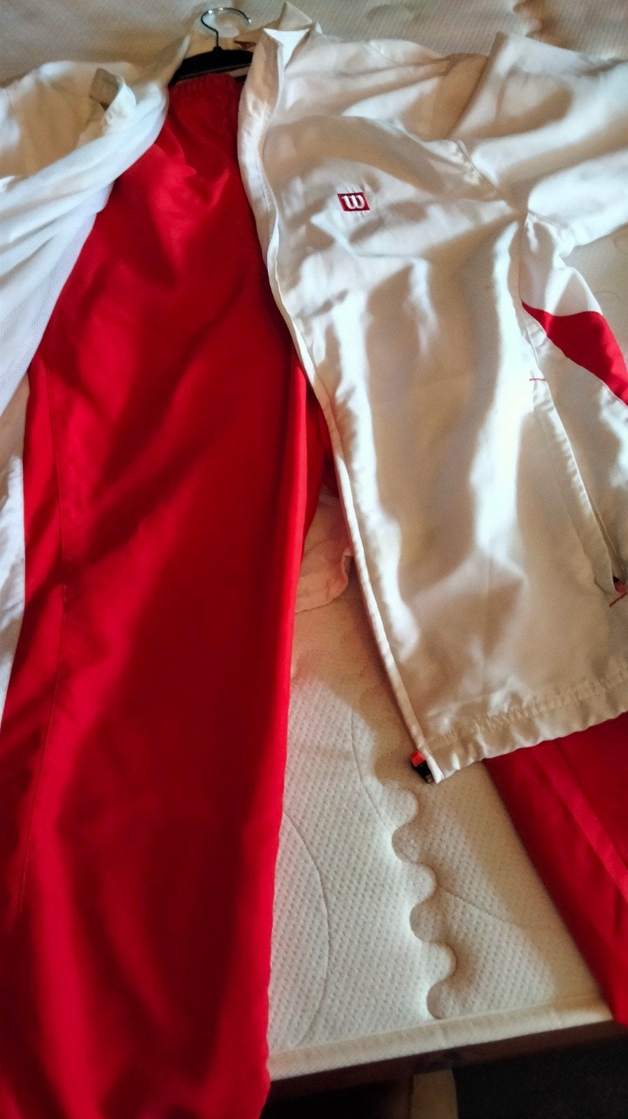 Wilson Sportkleding Set - Diverse Kleuren en Maten, Maat 52/54 (L), Meerkleurig, Ophalen of Verzenden, Zo goed als nieuw