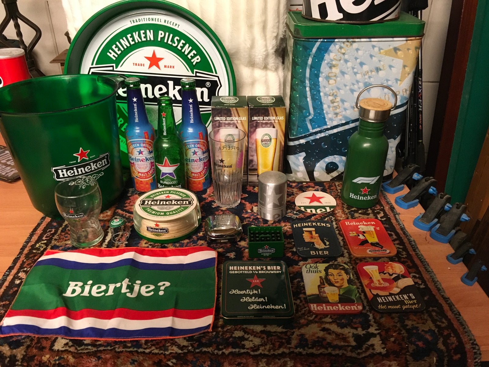 Grote verzameling Heineken memorabilia en objecten, Ophalen of Verzenden, Gebruikt, Overige typen, Heineken