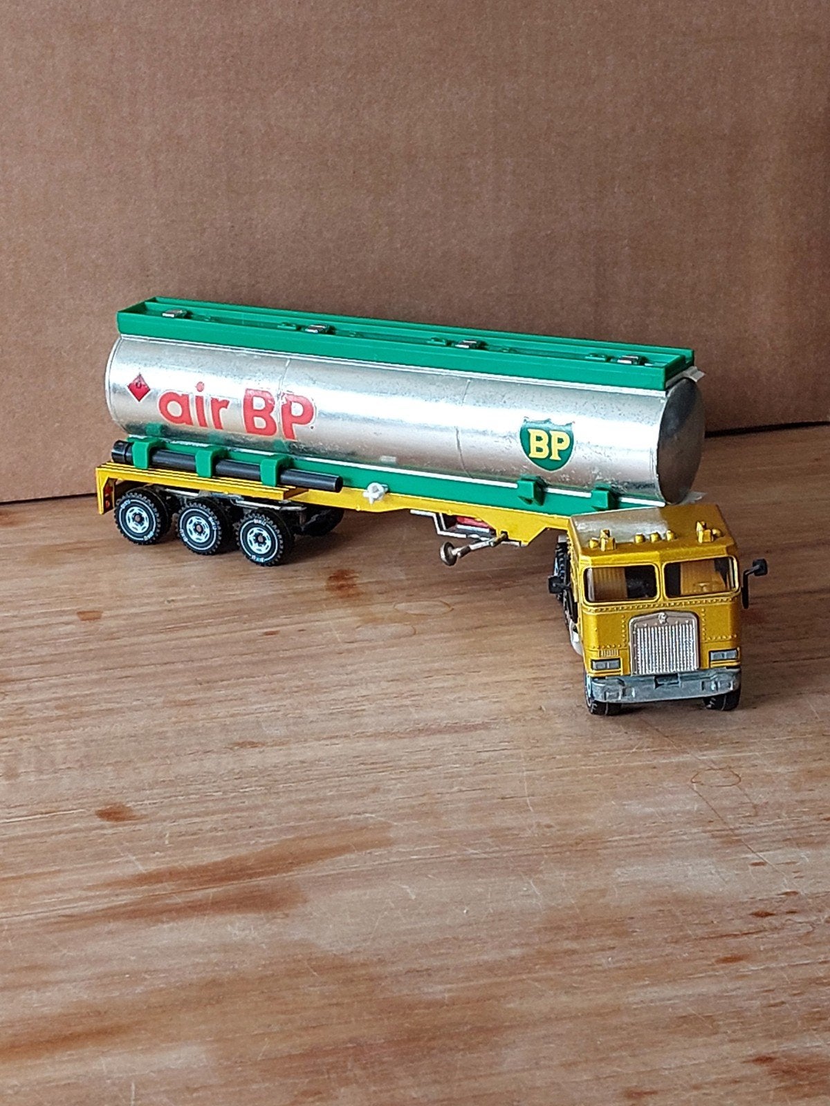 SIKU 2274 KENWORTH BP Air € 15, Ophalen of Verzenden, Zo goed als nieuw, Bus of Vrachtwagen