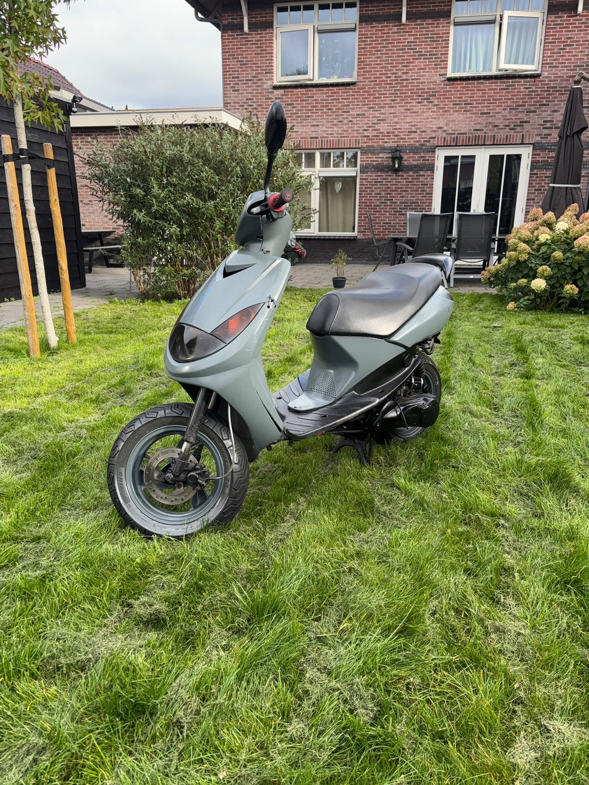 Peugeot Vivacity 70cc | Geel kenteken | Nieuwe onderdelen |, Ophalen, Tweetakt, 70 cc, Zo goed als nieuw
