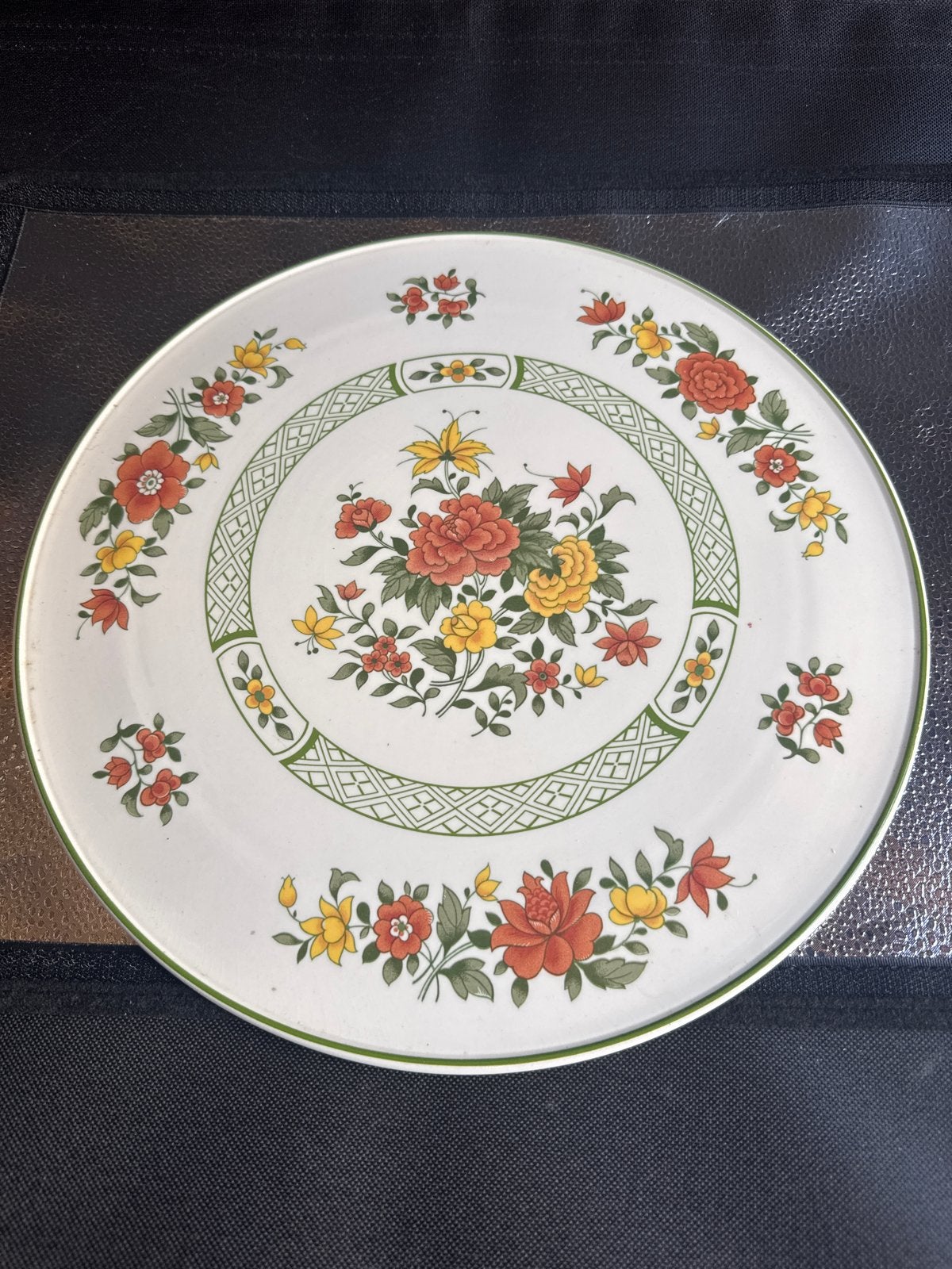 Villeroy & Boch Summerday pizzabord 32,5 cm, Huis en Inrichting, Gebruikt, Klassiek, Villeroy & Boch, Ophalen of Verzenden