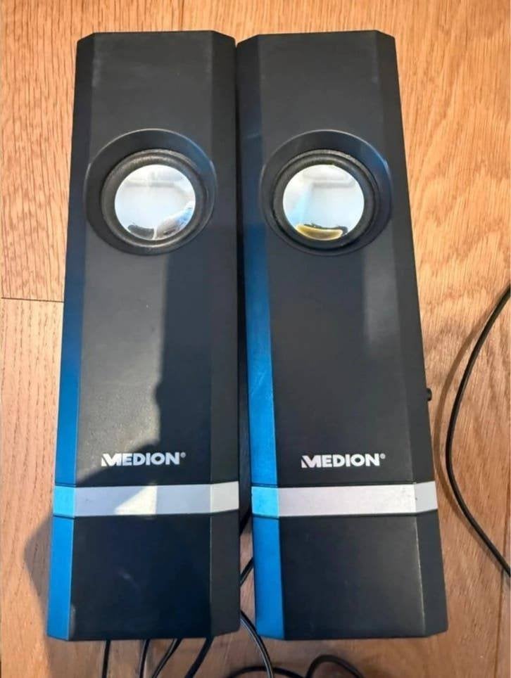 Medion pc-speakers stereo 2.0 jack 3,5 mm met voeding, Computers en Software, Ophalen of Verzenden, Zo goed als nieuw, Audiokanaal 2