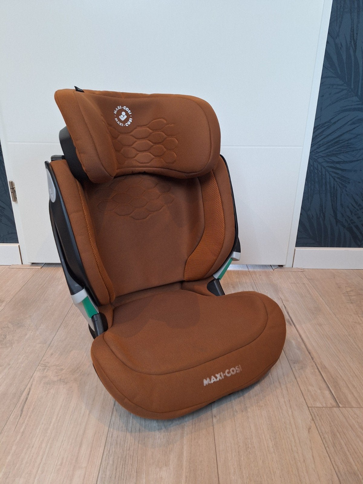 Maxi Cosi Kore Pro i-Size Cognac (100-135 cm), Ophalen, Gebruikt, Maxi-Cosi, Autogordel of Isofix