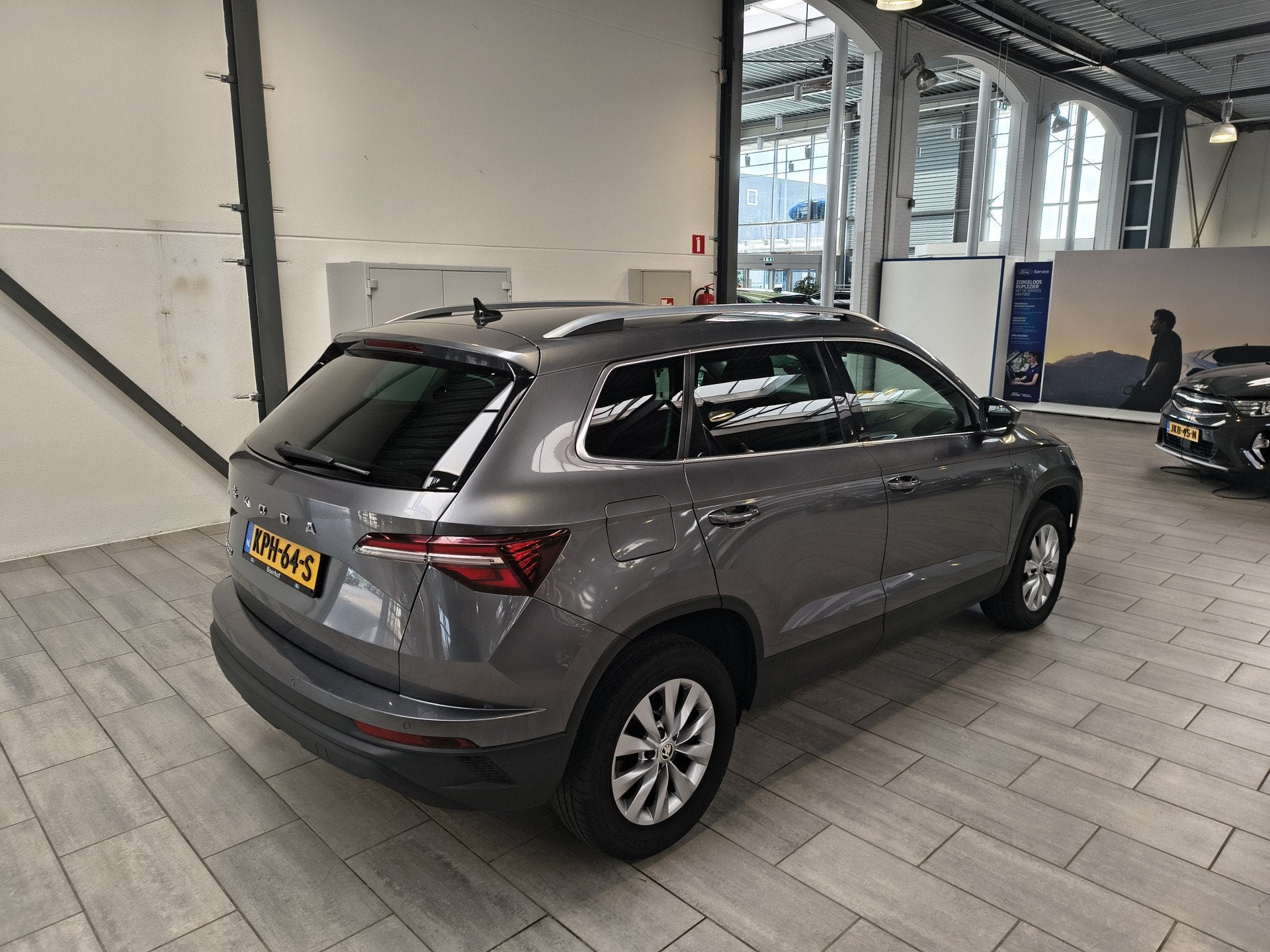 Skoda Karoq 1.5 TSI ACT 150pk Business Edition | Cruise Cont, Auto's, 12 maanden, 4 cilinders, Karoq, Bedrijf