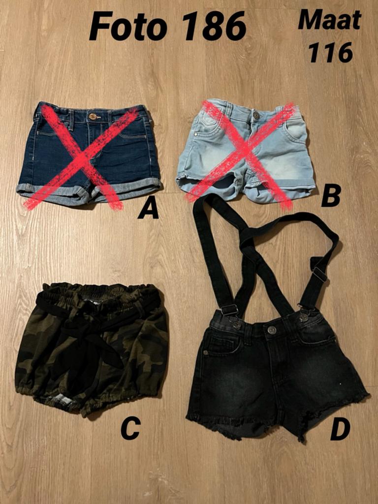 Korte broek meisje maat 116 zgan *foto 186*, Kinderen en Baby's, Kinderkleding | Maat 116, Ophalen of Verzenden, Zo goed als nieuw