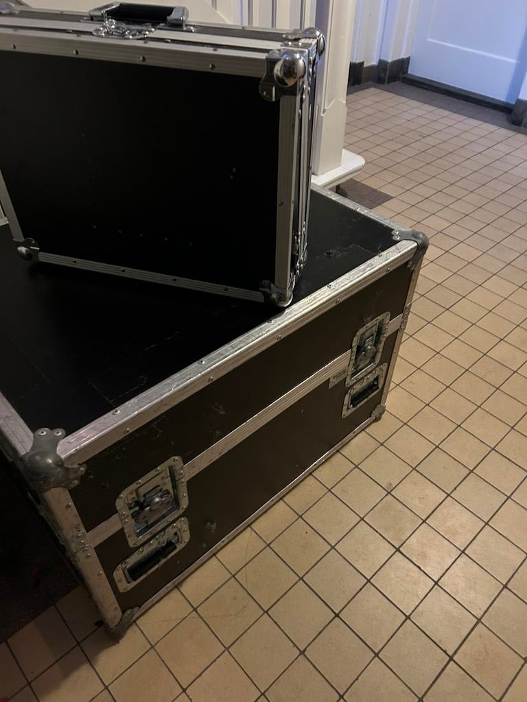 Set van 2 robuuste flightcases voor apparatuur, Muziek en Instrumenten, Behuizingen en Koffers, Ophalen of Verzenden, Gebruikt